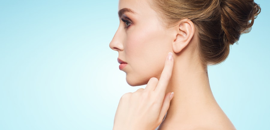 Earlobe fillers are gaining popularity among people