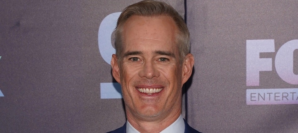 Get all the details about Joe Buck's hair transplant