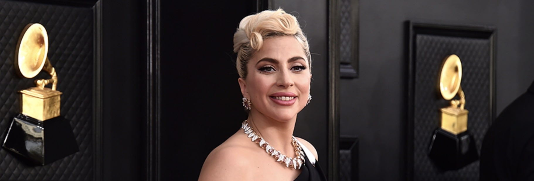 Gaga at the Grammys - Natural Look or Plastic Surgery Overload?