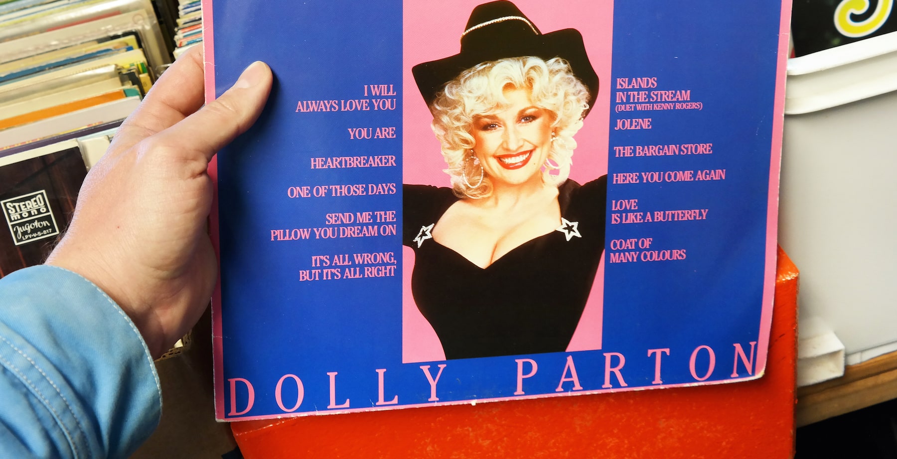 Discover if Dolly Parton had plastic surgery in the past