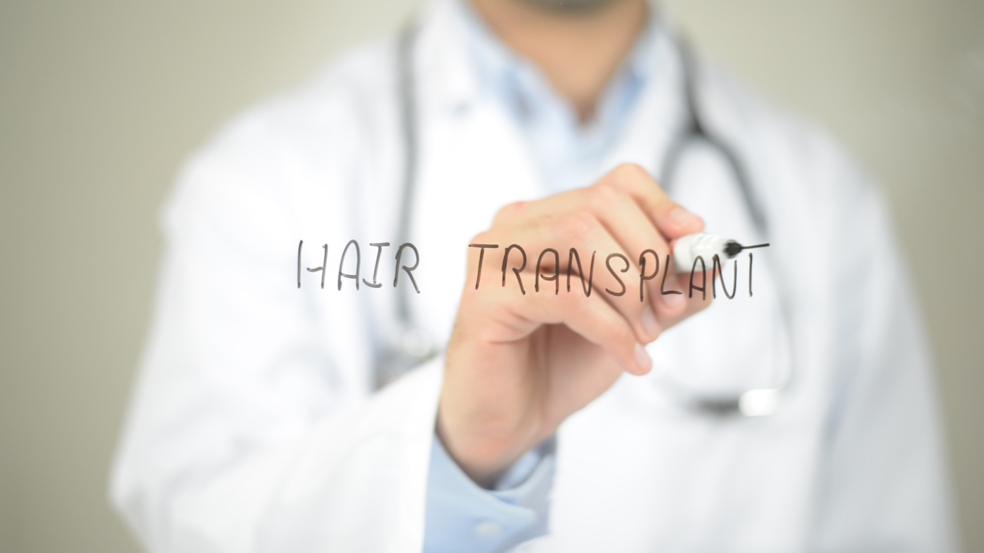 FUE hair transplant explained by surgeon, Dr. Parsa Mohebi