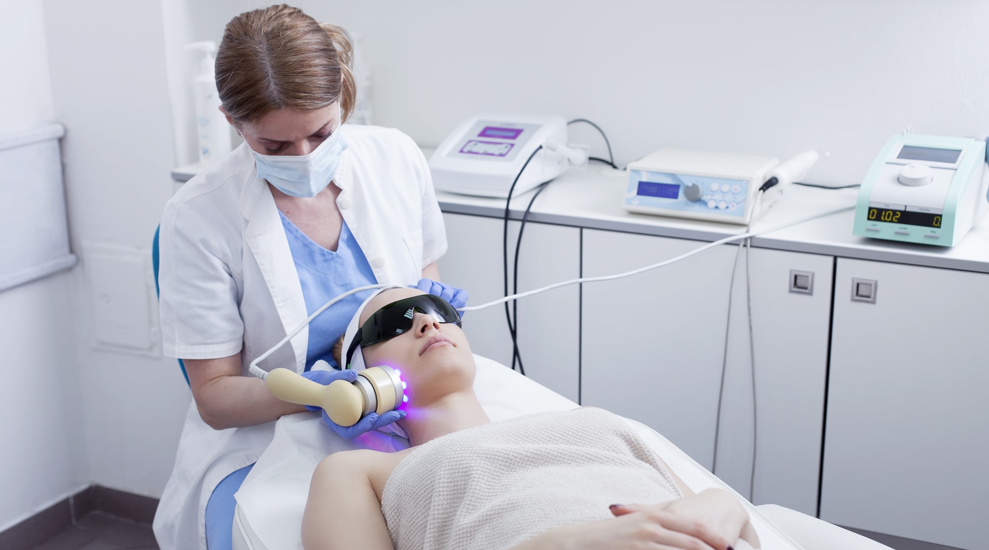 How IPL (Intense Pulsed Light) for Skin Rejuvenation Works