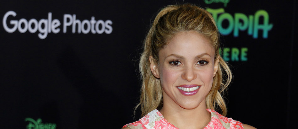 Shakira - Plastic Surgery or Not?